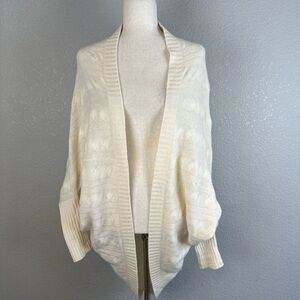 White + Warren Dolman Sleeve Cable Knit Cardigan Sweater in ivory cashmere M/L